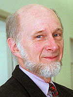 GEORGE VECSEY