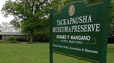 Tackapausha Park - Seaford