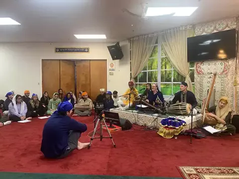 On the occasion of Vaisakhi 2024, the Sikh Musicology class joined the Sikh community at the Mata Sahib Gurdwara in Glen Cove (NY) and performed a kirtan based on heritage compositions learned in class.